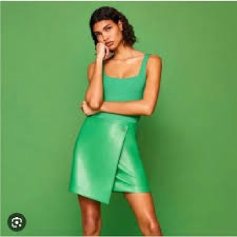 Aritzia Asymmetrical Skirt in Vibrant Green